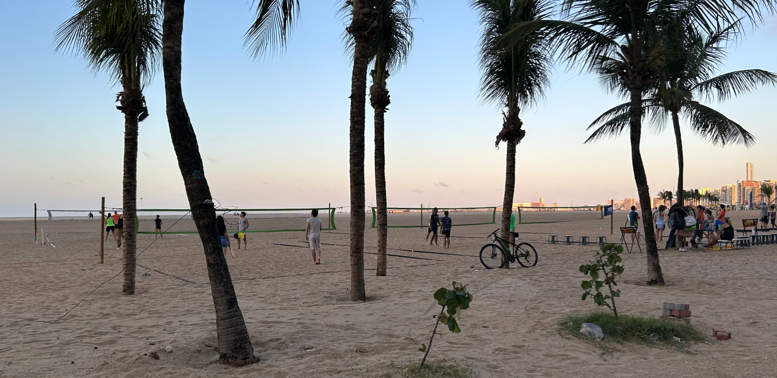 foto da escola de beach tennis